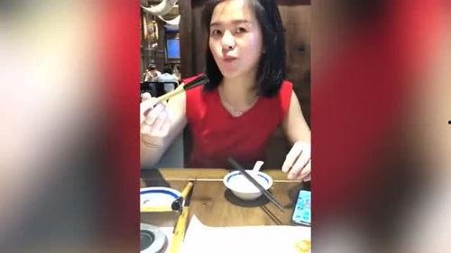 网红打麻将吃瓜的是谁,揭秘打麻将吃瓜背后的神秘人物